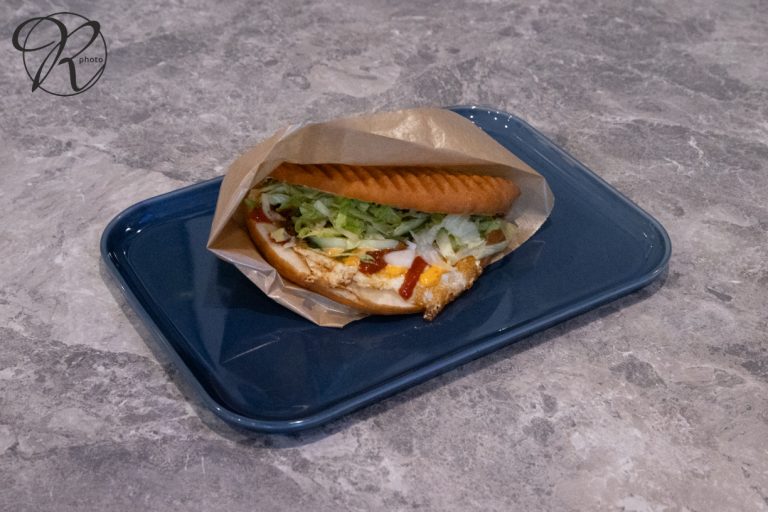 Grilli Herkkules ja Porvoo–Helsinki -välin parhaat taukovinkit: burgeri ja kahvi valmiina